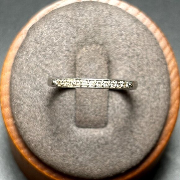 VTG Sterling Silver 925 Cubic Zirconia Pave Set 2mm Band Ring Size 7.75 - Picture 1 of 10